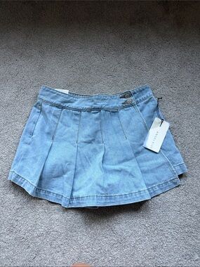 Angel Kiss Light Blue Pleated Denim Mini Skirt